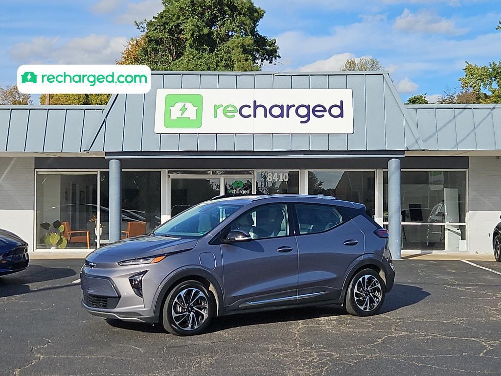 used 2023 Chevrolet Bolt EUV car, priced at $16,874
