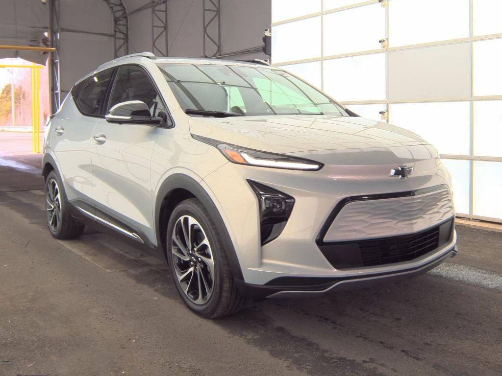 used 2023 Chevrolet Bolt EUV car, priced at $23,998