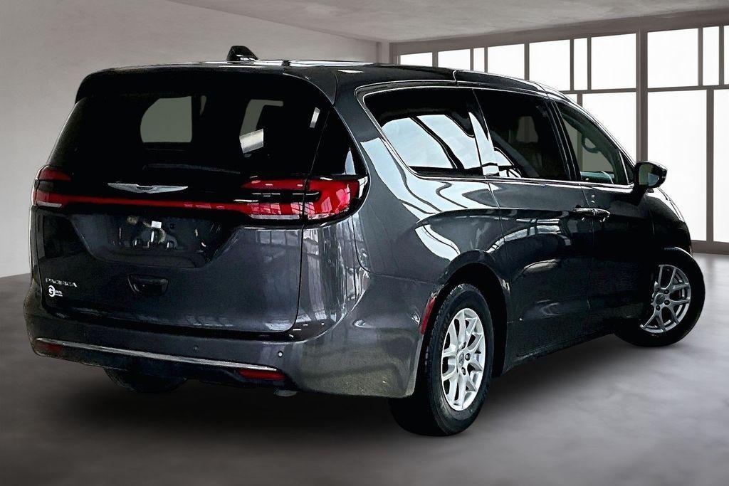 used 2023 Chrysler Pacifica car, priced at $23,289