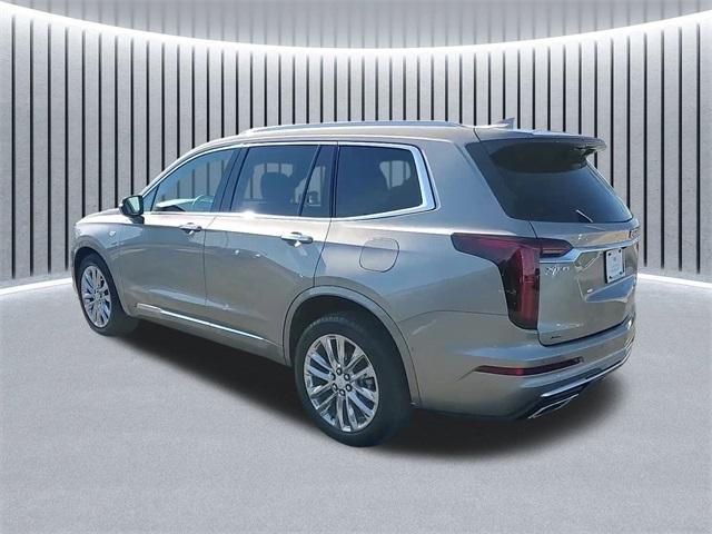 used 2023 Cadillac XT6 car, priced at $33,806