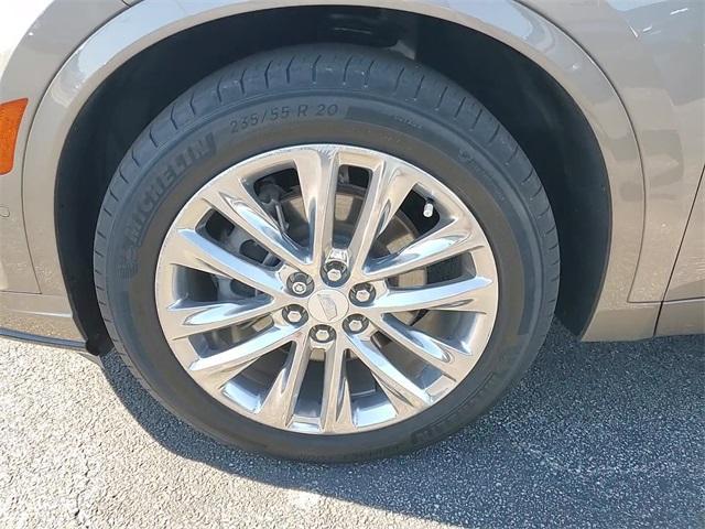 used 2023 Cadillac XT6 car, priced at $33,806