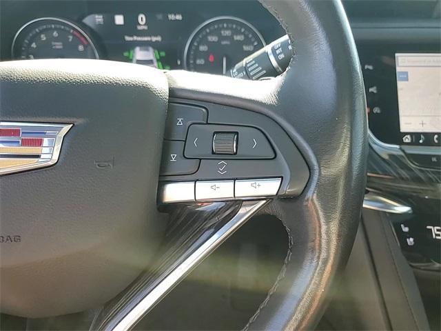 used 2023 Cadillac XT6 car, priced at $33,806