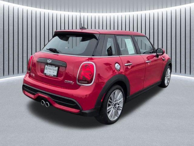 used 2024 MINI Hardtop car, priced at $26,282