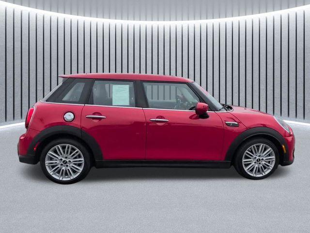 used 2024 MINI Hardtop car, priced at $26,282