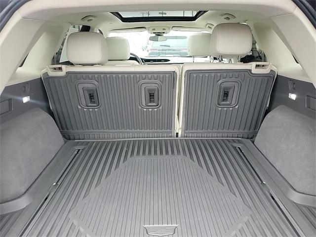 used 2022 Cadillac XT5 car, priced at $28,971