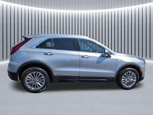 used 2025 Cadillac XT4 car, priced at $34,356