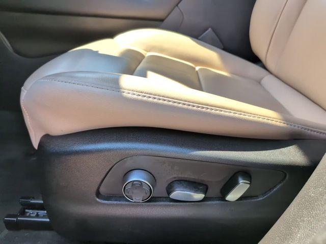 used 2025 Cadillac XT4 car, priced at $34,356