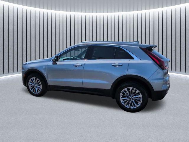used 2025 Cadillac XT4 car, priced at $34,356