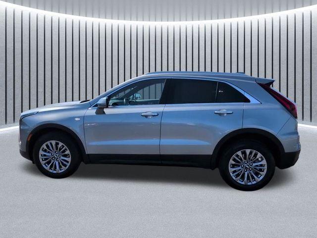 used 2025 Cadillac XT4 car, priced at $34,356
