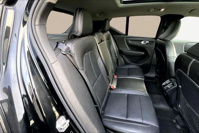 used 2019 Volvo XC40 car, priced at $20,320