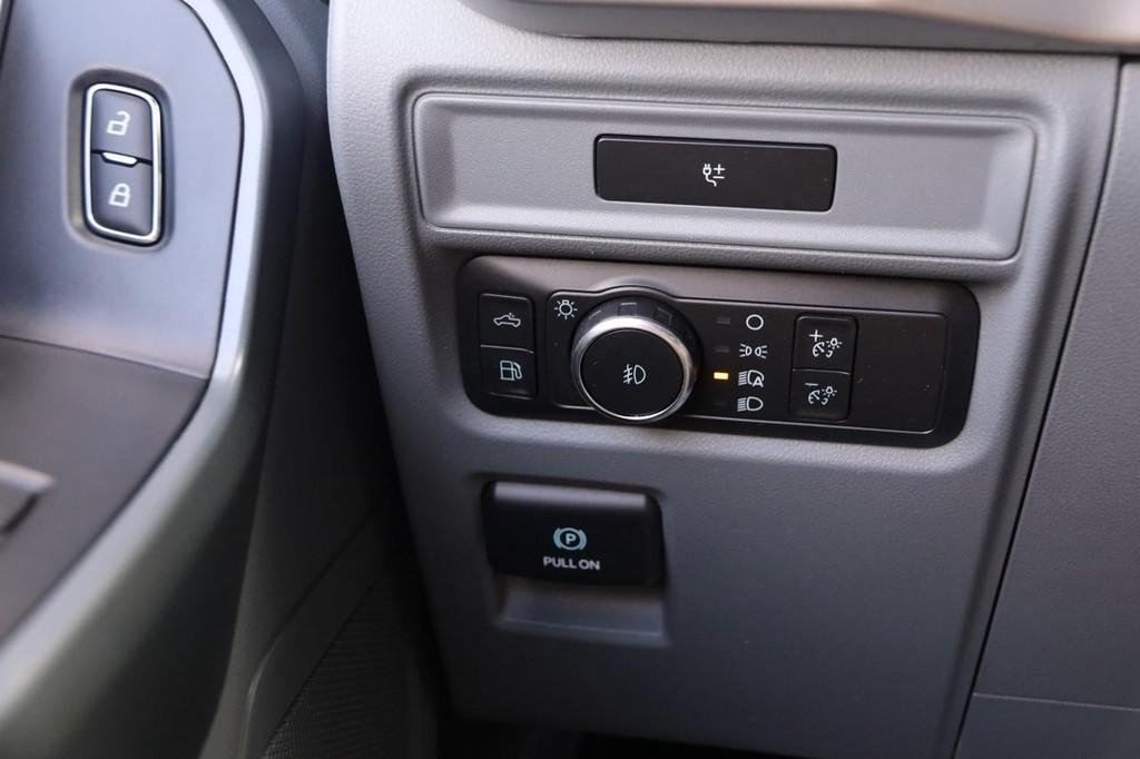 used 2022 Ford F-150 car, priced at $34,125