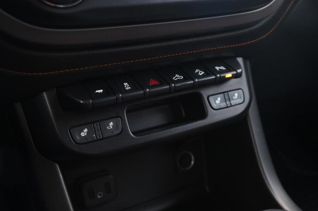 used 2022 GMC Canyon car