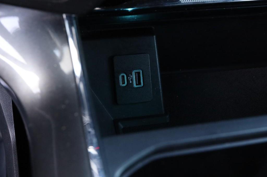 used 2021 Ford F-150 car, priced at $34,998