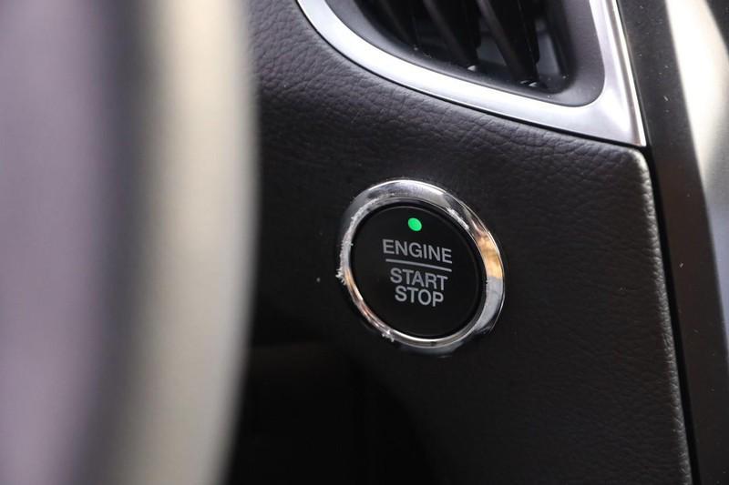 used 2022 Ford Edge car, priced at $17,137