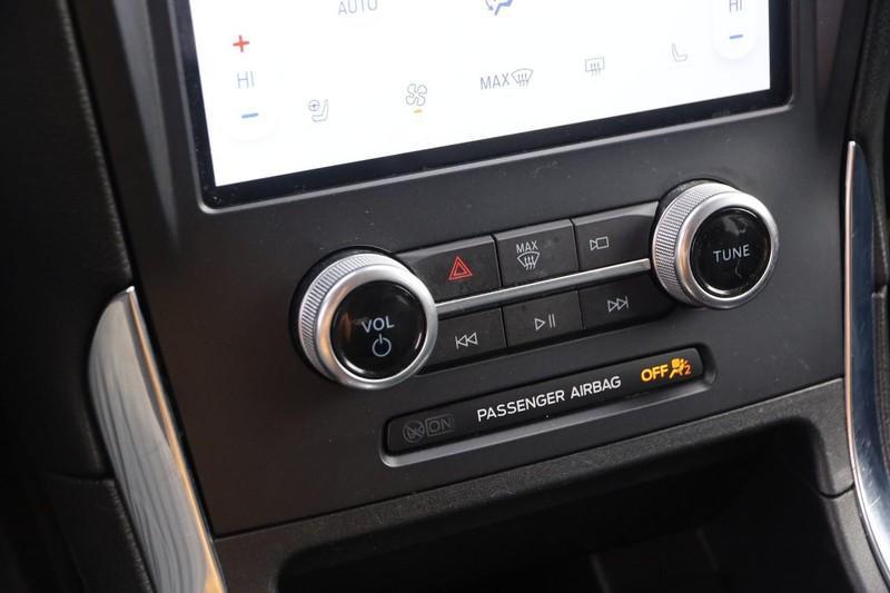 used 2022 Ford Edge car, priced at $17,137