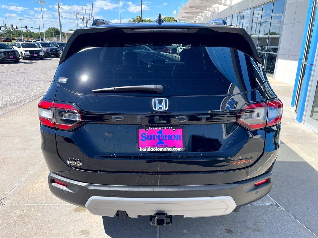 used 2025 Honda Pilot car, priced at $47,475