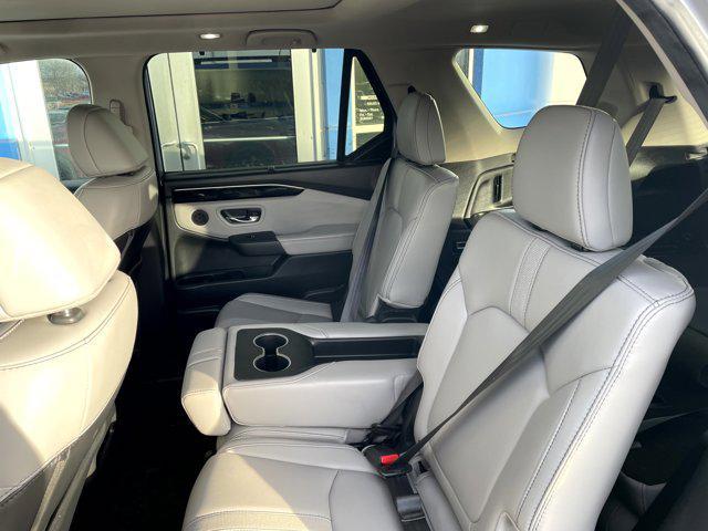 used 2024 Honda Pilot car, priced at $38,975