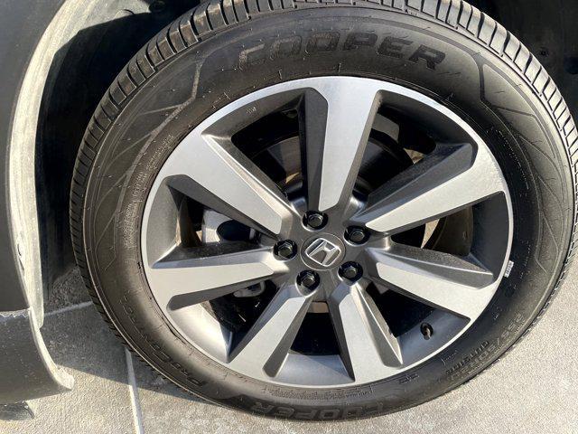 used 2024 Honda Pilot car, priced at $38,975