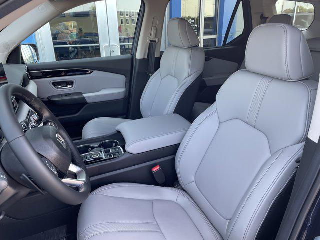 new 2025 Honda Pilot car, priced at $47,095