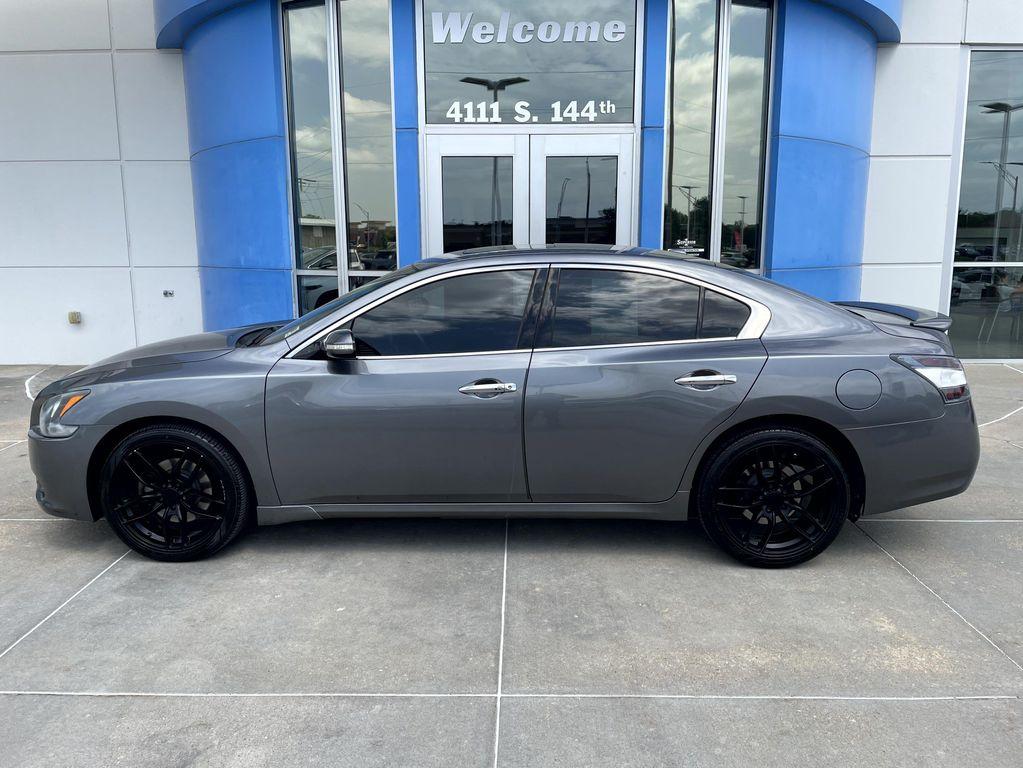used 2014 Nissan Maxima car, priced at $9,975