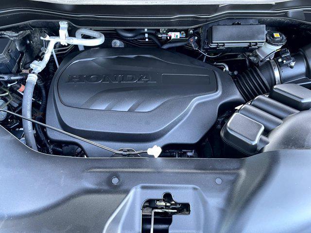 used 2023 Honda Passport car, priced at $37,875