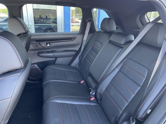 new 2026 Honda CR-V Hybrid car, priced at $41,675