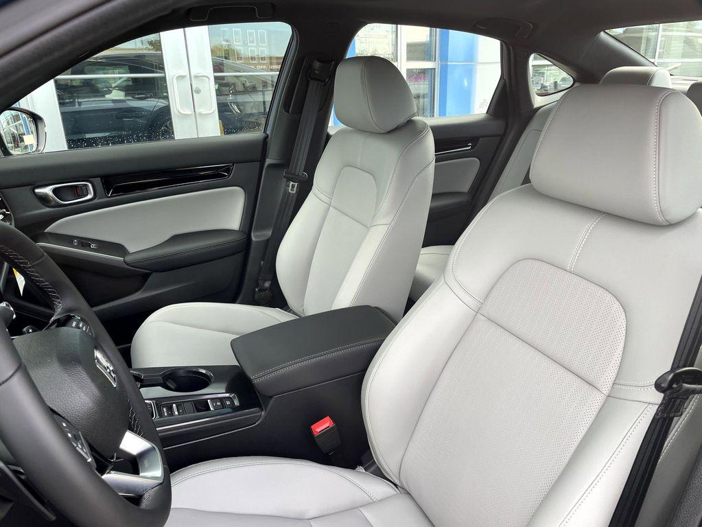 new 2026 Honda Civic Hybrid car, priced at $34,045