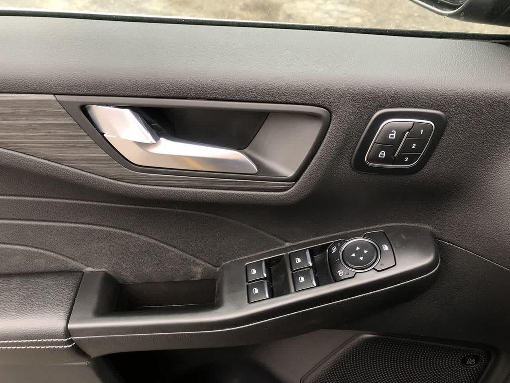 new 2026 Ford Escape car, priced at $39,139