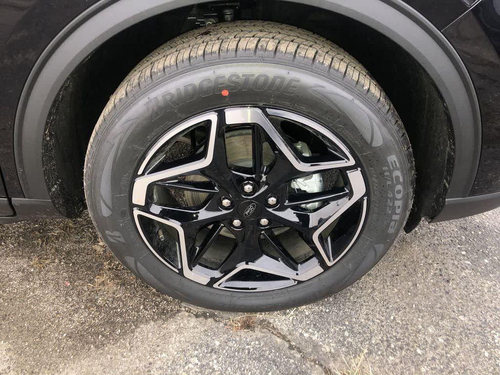 new 2026 Ford Escape car, priced at $39,139