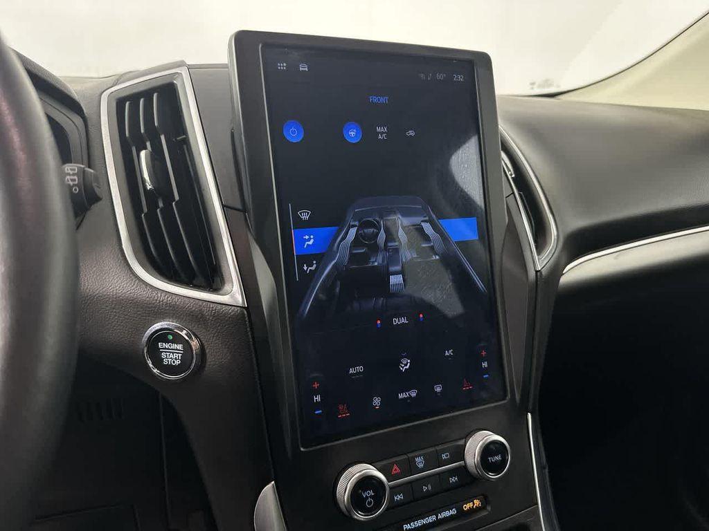 used 2024 Ford Edge car, priced at $24,757