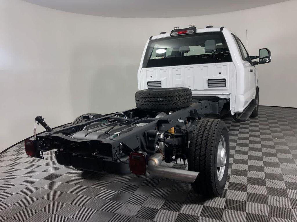 new 2024 Ford F-350 car, priced at $45,999