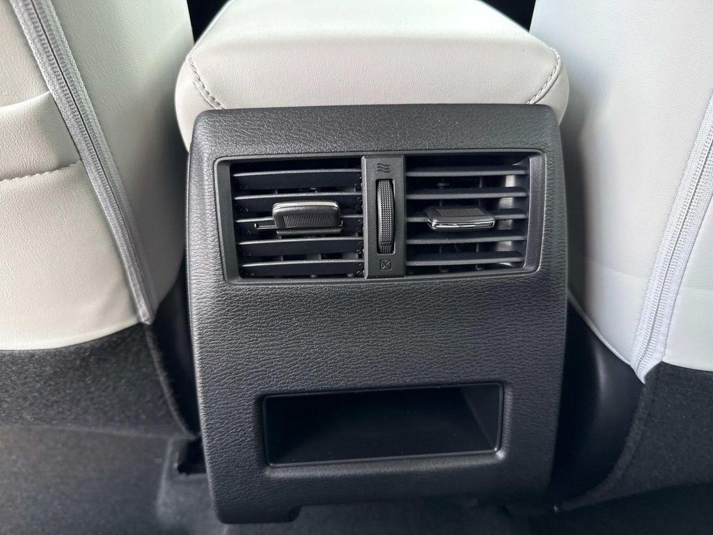 new 2025 Mitsubishi Outlander car, priced at $39,295