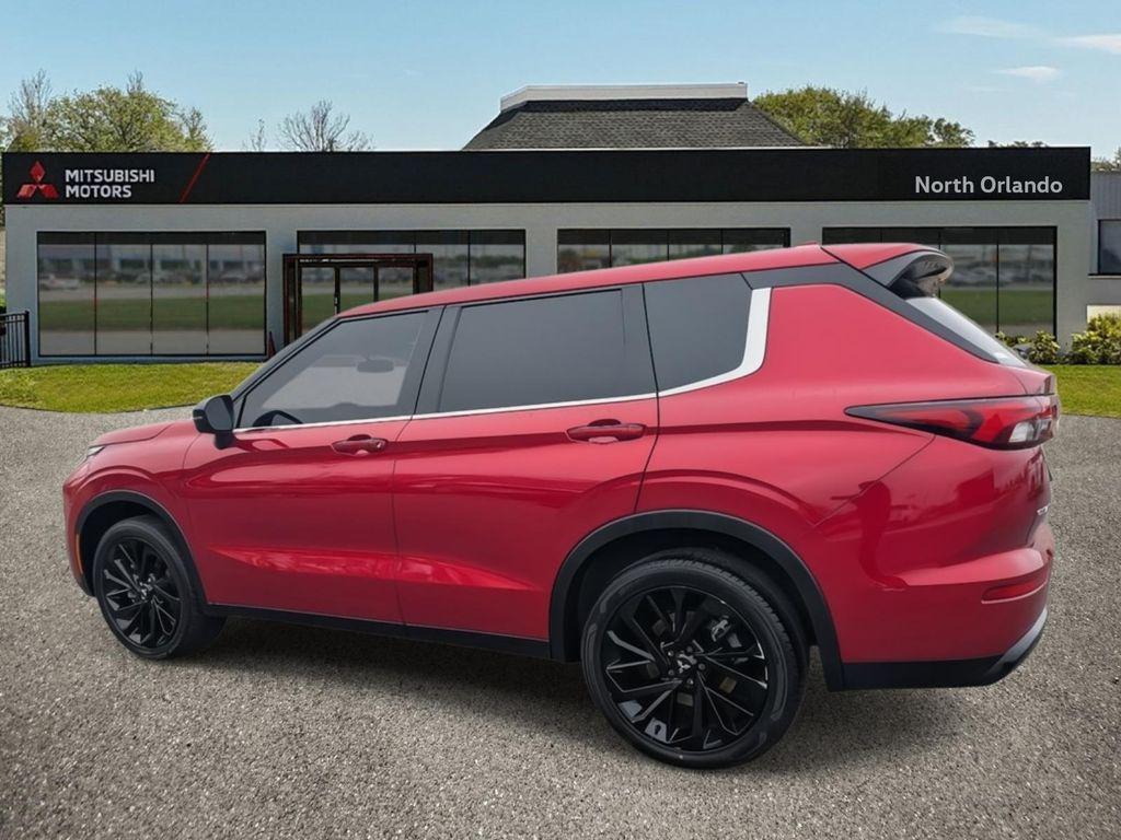 new 2025 Mitsubishi Outlander car, priced at $38,705