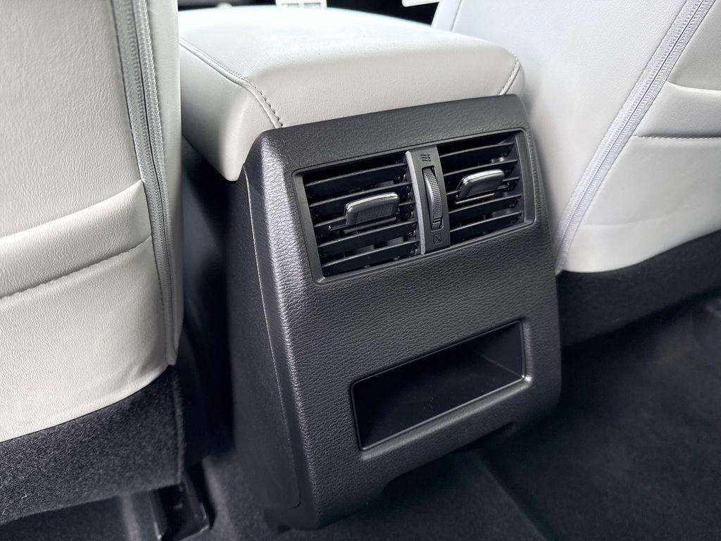 new 2025 Mitsubishi Outlander car, priced at $36,840