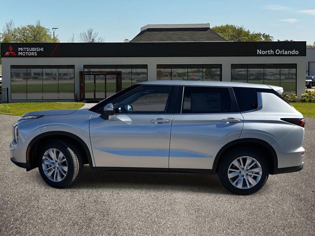 new 2026 Mitsubishi Outlander car, priced at $28,504