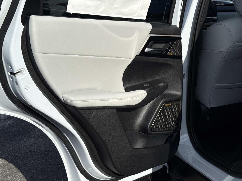 new 2026 Mitsubishi Outlander car, priced at $41,110