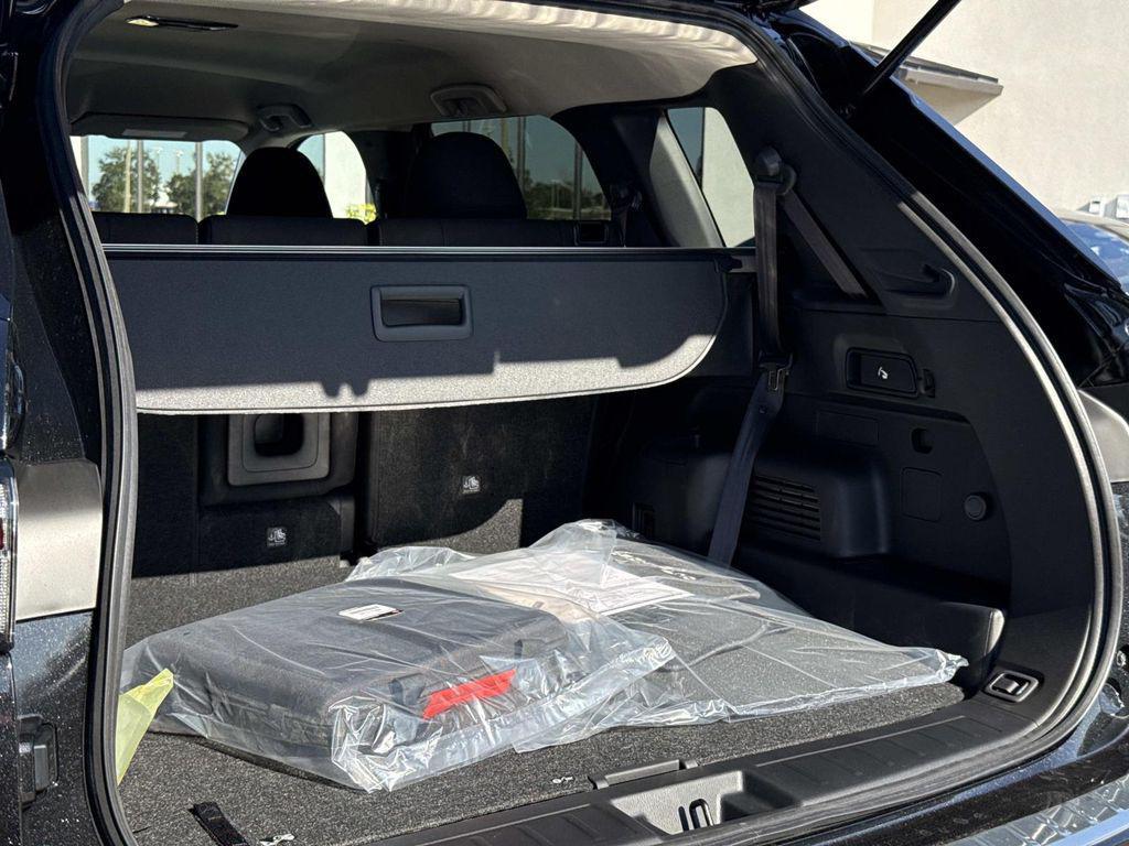 new 2026 Mitsubishi Outlander car, priced at $33,335