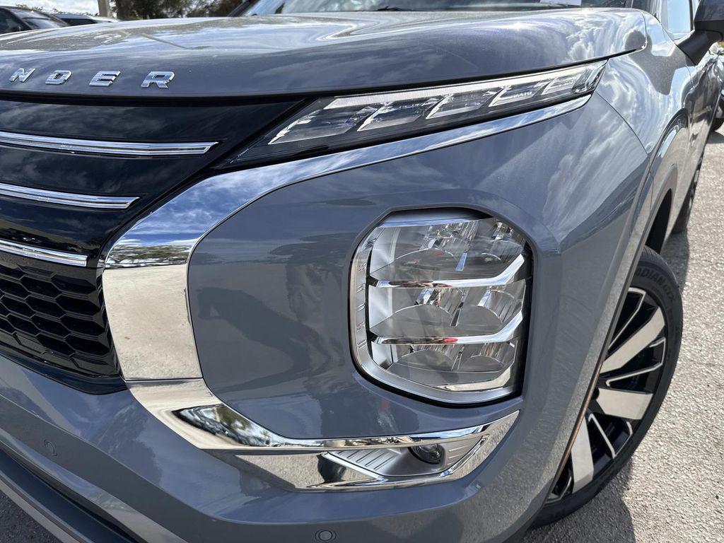 new 2026 Mitsubishi Outlander car, priced at $32,575