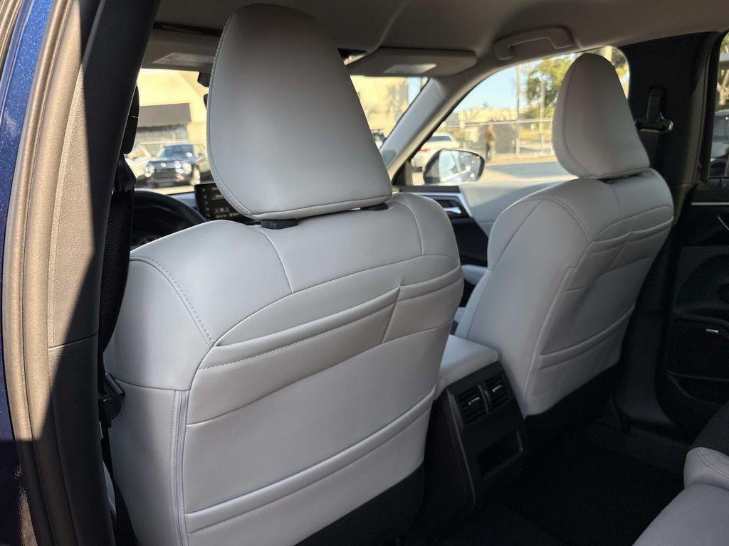 new 2026 Mitsubishi Outlander car, priced at $32,045