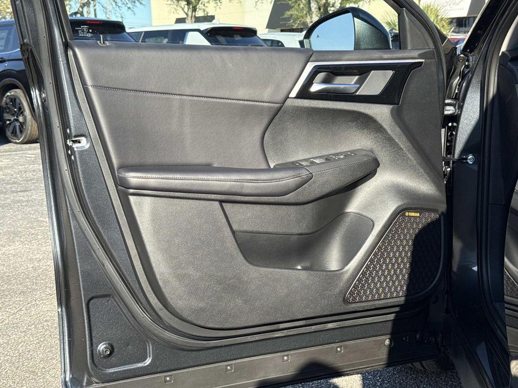 new 2026 Mitsubishi Outlander car, priced at $36,100