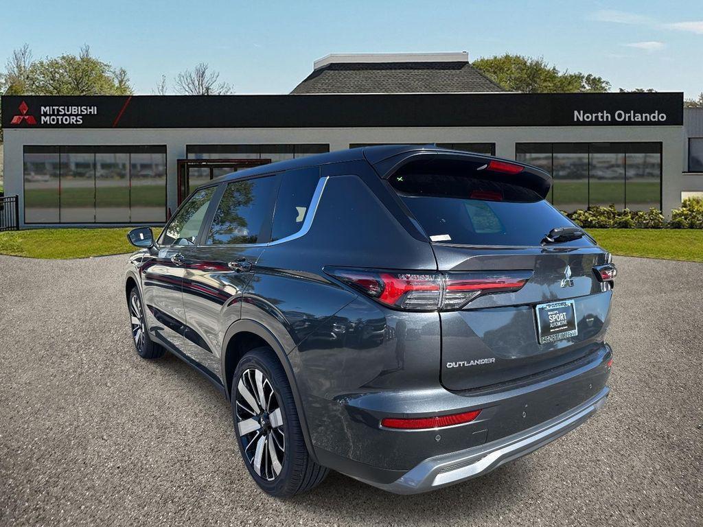 new 2025 Mitsubishi Outlander car, priced at $39,445