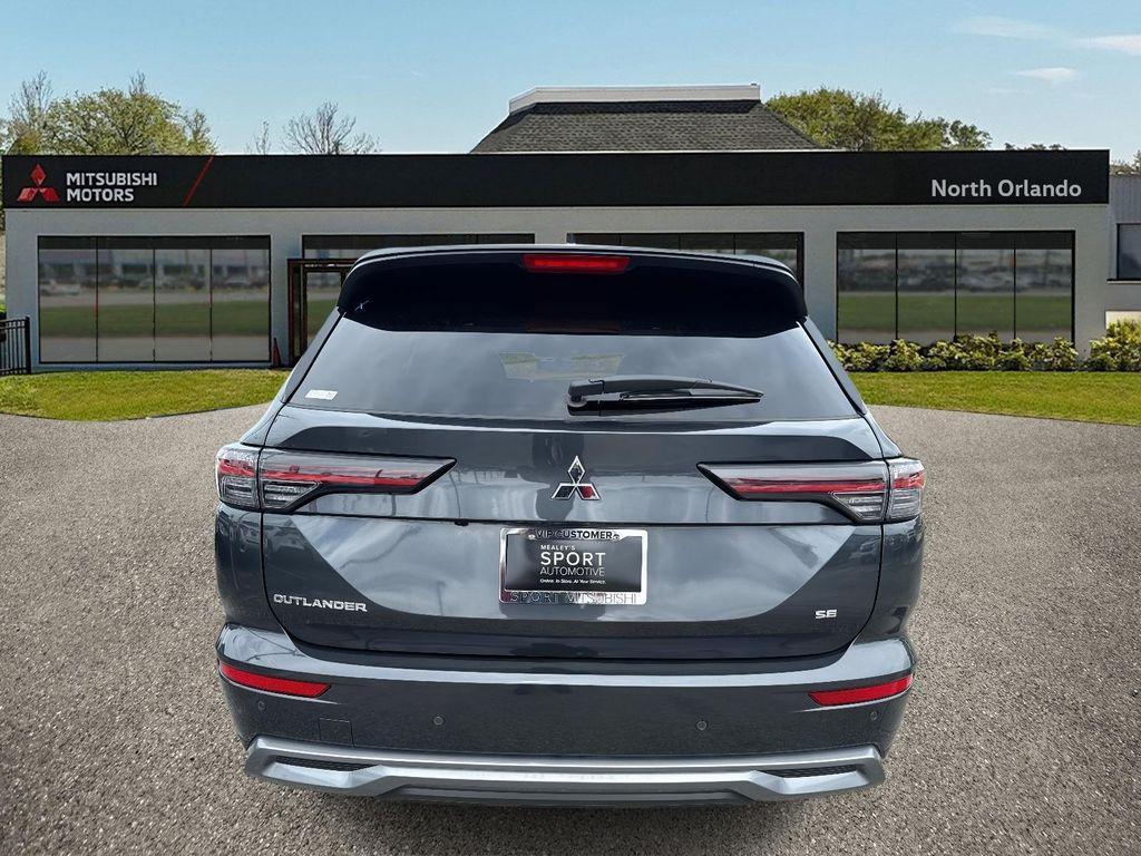 new 2025 Mitsubishi Outlander car, priced at $39,295