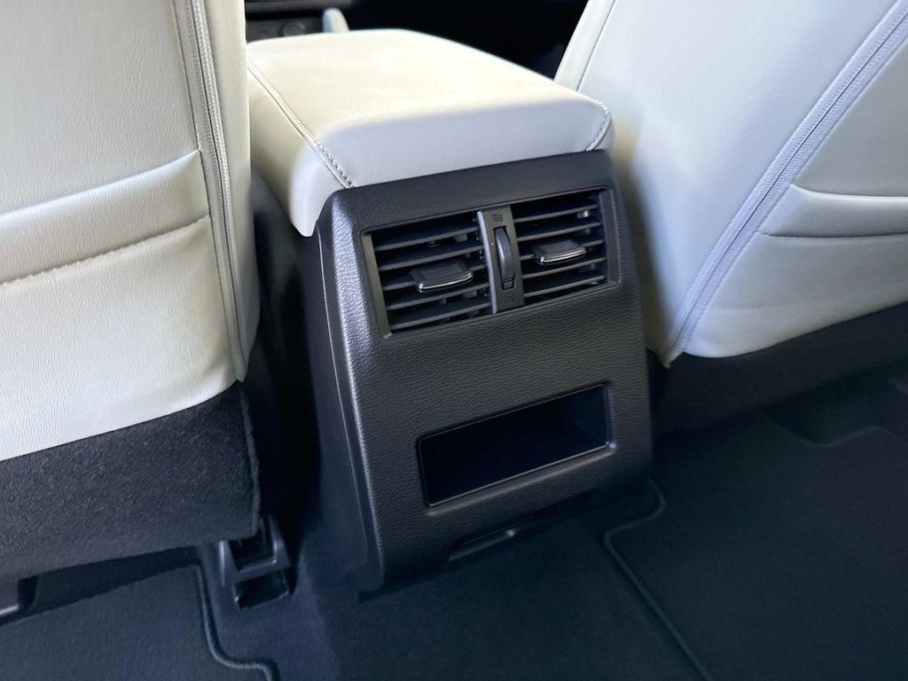 new 2025 Mitsubishi Outlander car, priced at $42,040