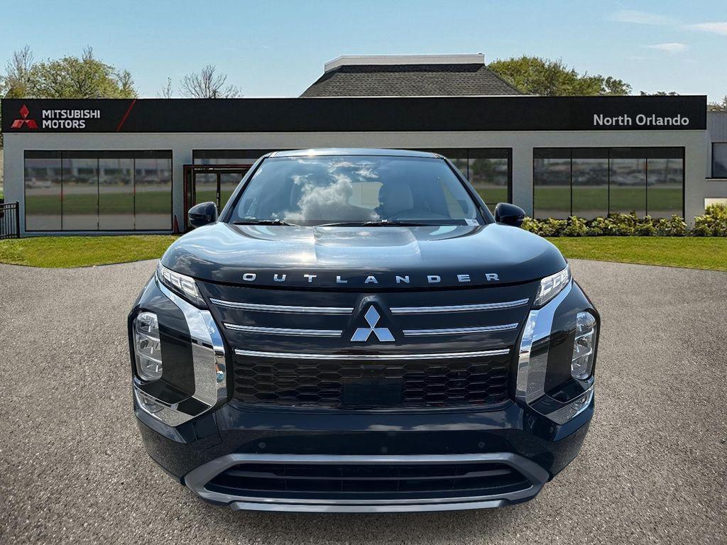 new 2025 Mitsubishi Outlander car, priced at $39,900