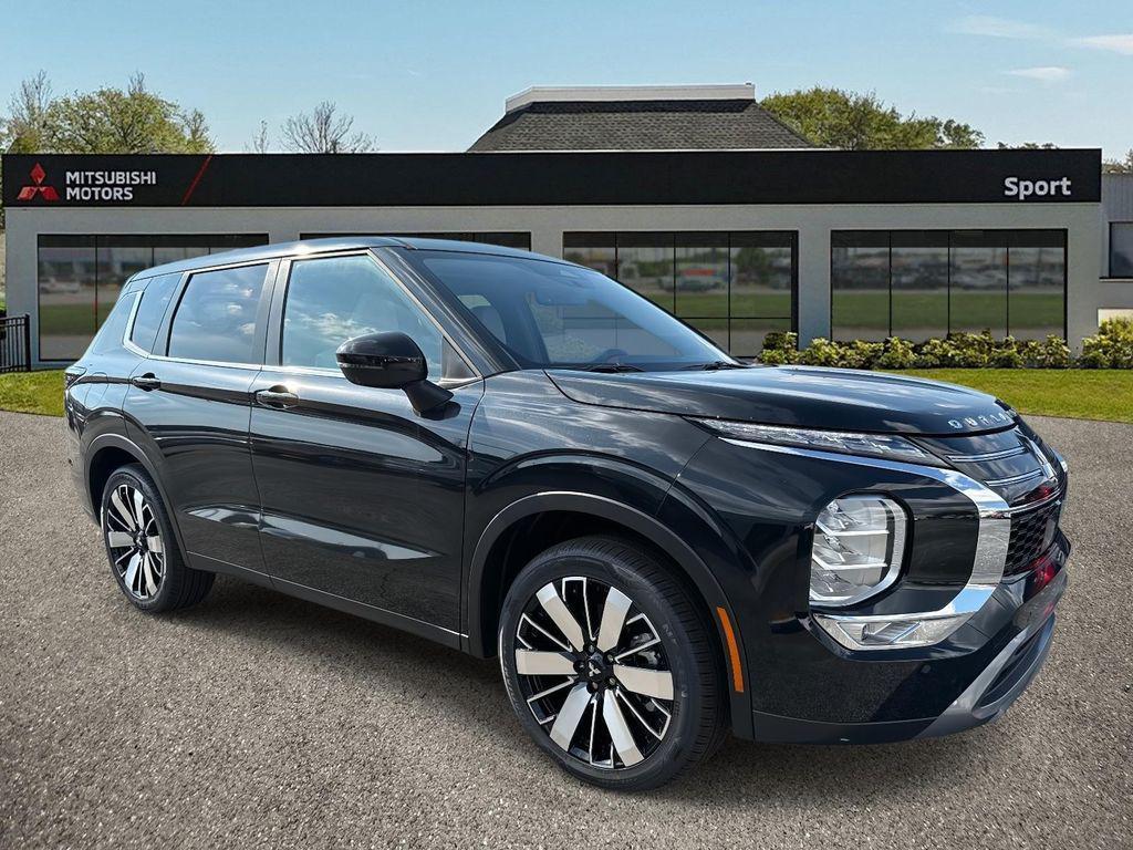 new 2025 Mitsubishi Outlander car, priced at $31,900