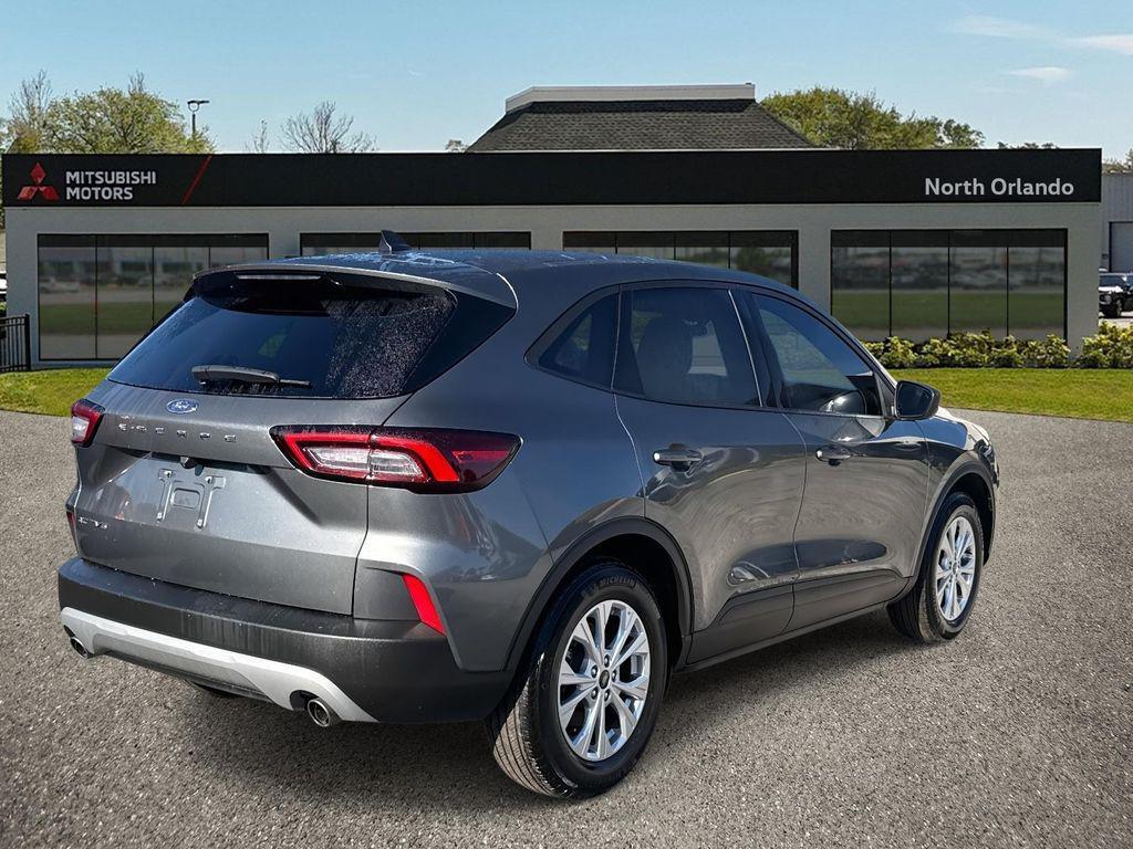 used 2025 Ford Escape car, priced at $19,888