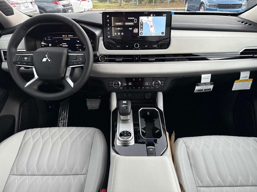 new 2025 Mitsubishi Outlander car, priced at $46,590
