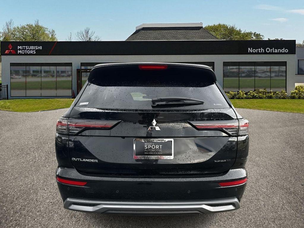 new 2025 Mitsubishi Outlander car, priced at $37,590