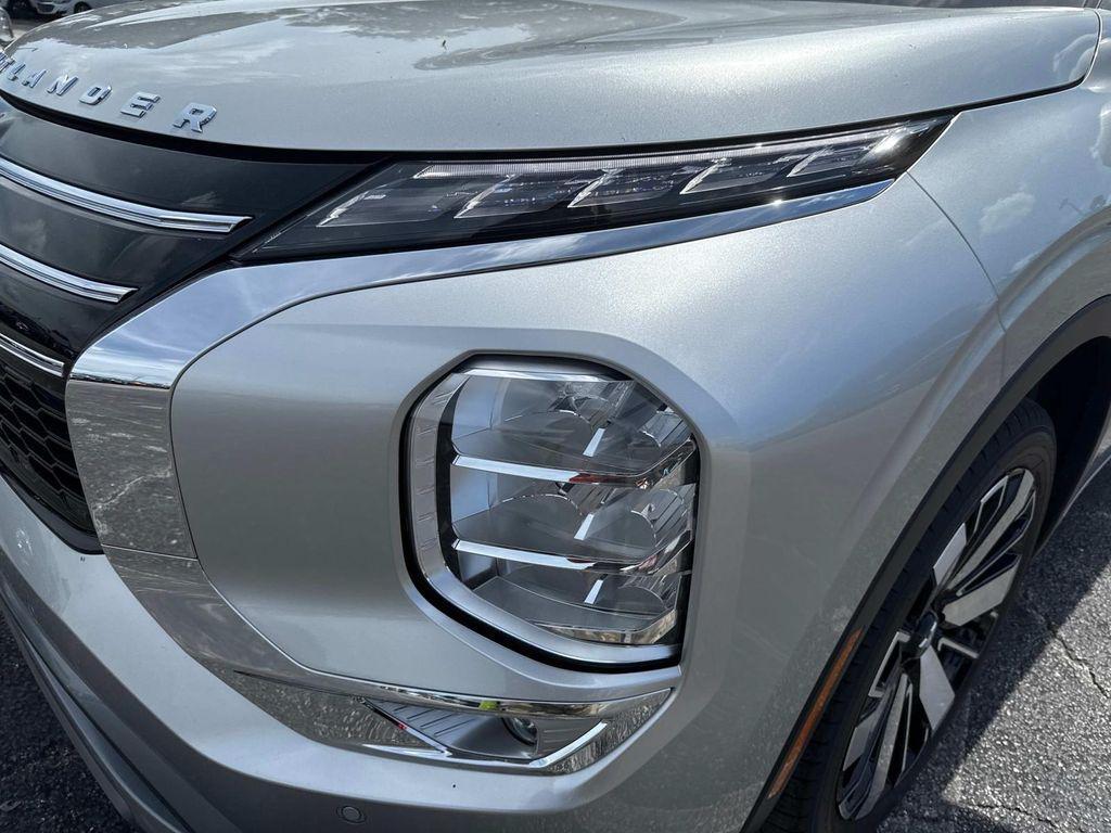 new 2025 Mitsubishi Outlander car, priced at $41,005