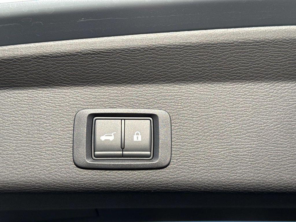 new 2026 Mitsubishi Outlander car, priced at $37,675